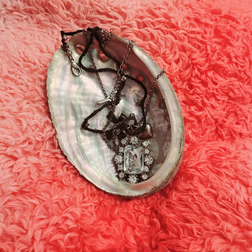 Vintage Betsey Johnson Midnight Key Short Pendant Necklace